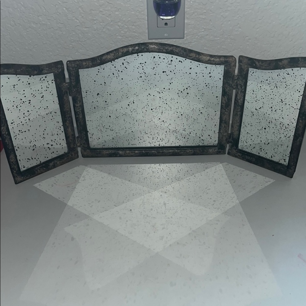 Antique-Style Black and Gray Tri-Fold Mirror